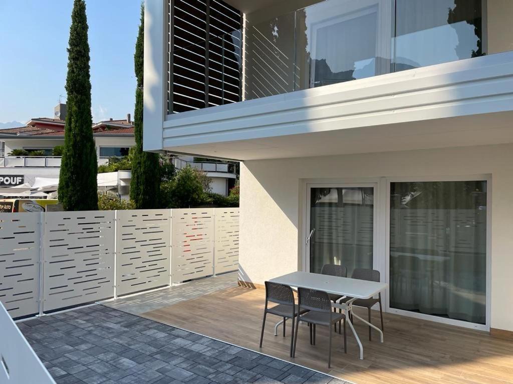Lake Side Suites Ρίβα ντελ Γκάρντα Εξωτερικό φωτογραφία